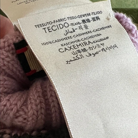 GUCCI New GG Cashmere Fingerless Gloves - Picture 4 of 5